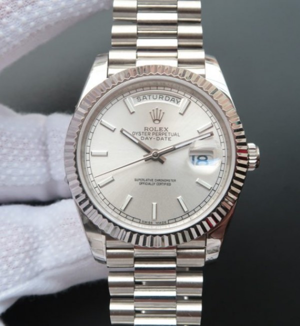 Rolex Day Date II SS Silver Dial SS Bracelet A3255