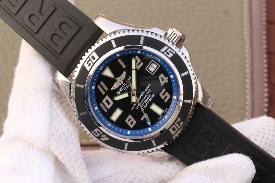 Breitling SuperOcean - 42MM - 1:1 Superclone