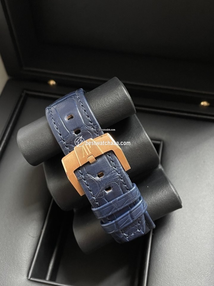 Audemars Piguet Code 11.59 Mens watch Unisex Automatic Rose gold 26393OR.OO.A321CR.01 - gallery