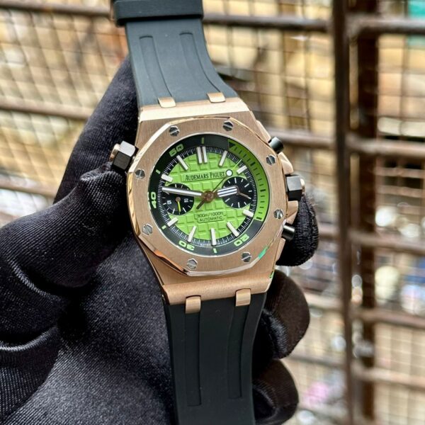 Audemars Piguet Royal Oak Jumbo Red Dial - gallery