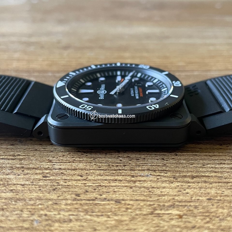 Bell & Ross BR 03-92 Ceramic Mens watch Unisex Automatic Ceramic BR0392-D-BL-CE SRB - gallery