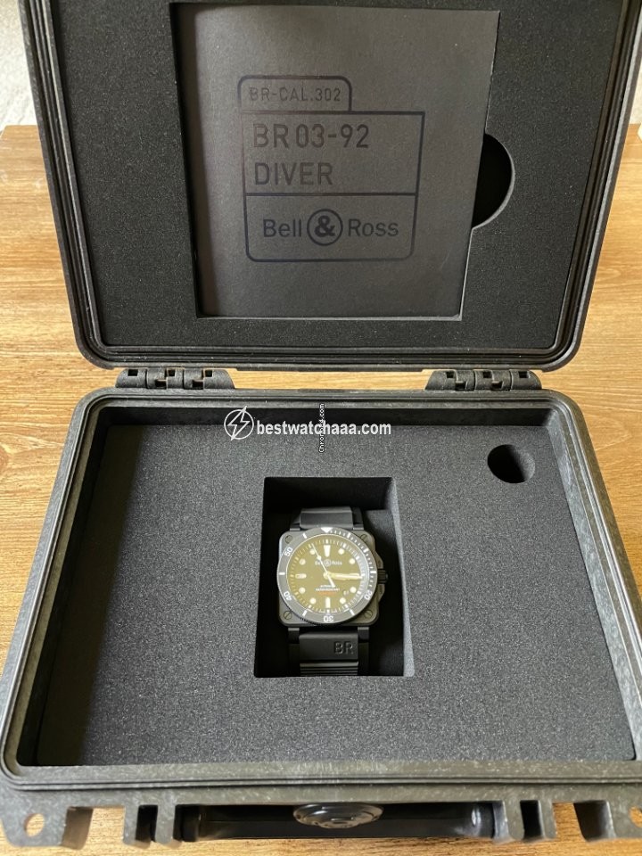 Bell & Ross BR 03-92 Ceramic Mens watch Unisex Automatic Ceramic BR0392-D-BL-CE SRB - gallery