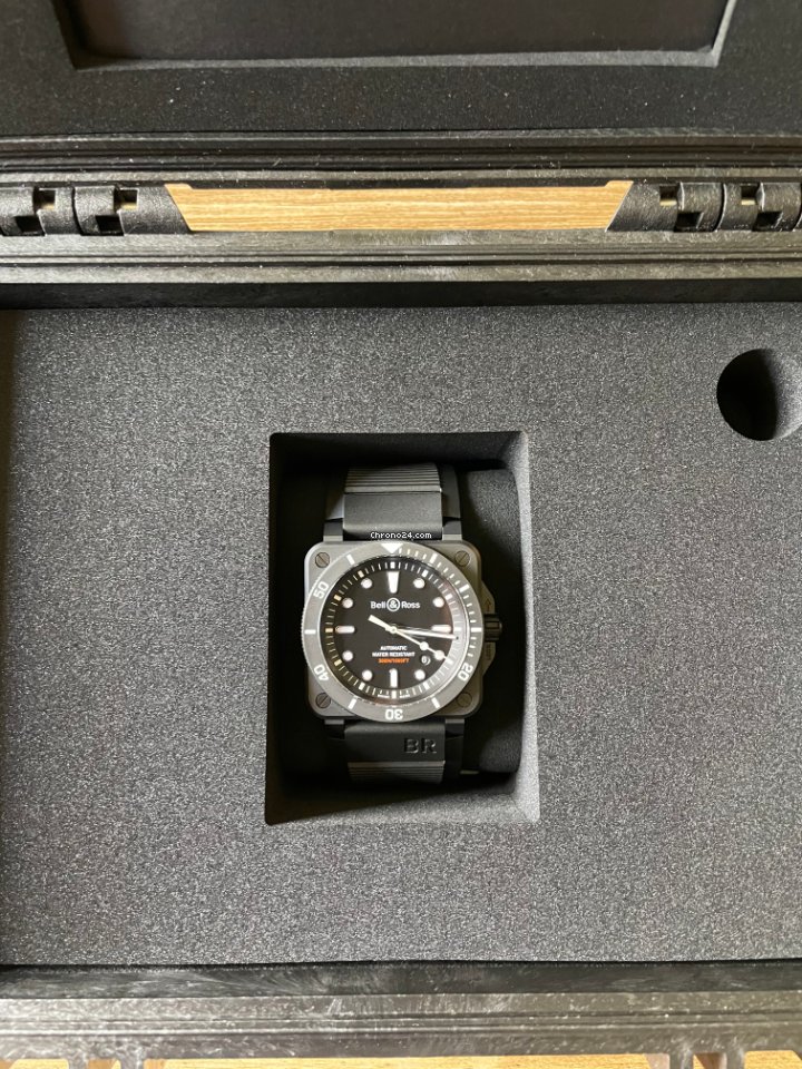 Bell & Ross BR 03-92 Ceramic Mens watch Unisex Automatic Ceramic BR0392-D-BL-CE SRB - gallery