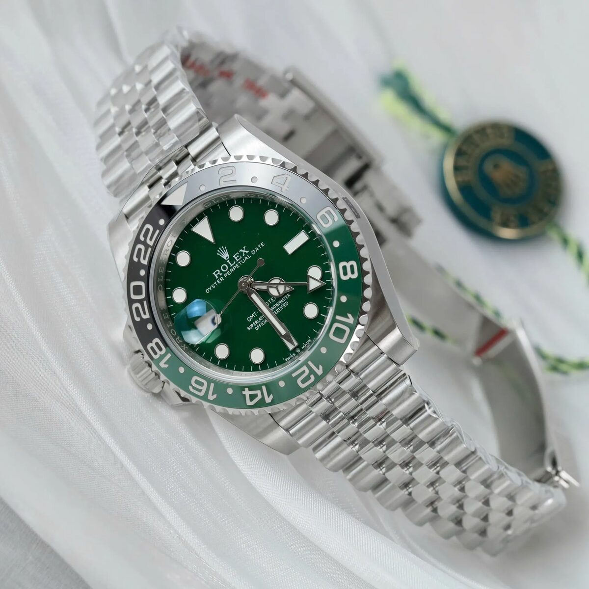 Superclone Rolex GMT-Master II 40 mm 126729VTNR Jubilee “Absinthe” - gallery