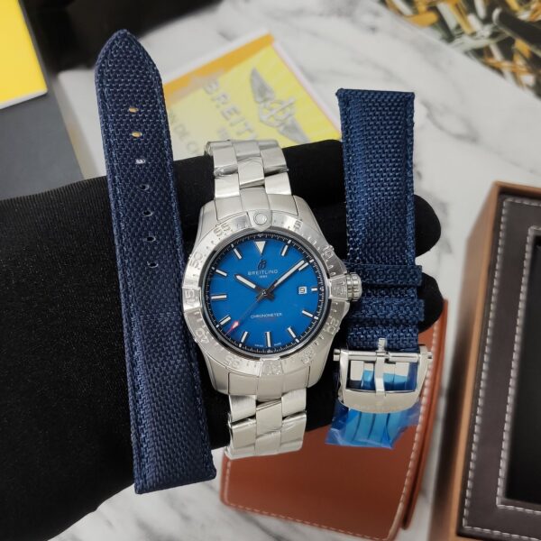 Breitling Avenger B01 Chronograph 44mm Silver Dial - gallery