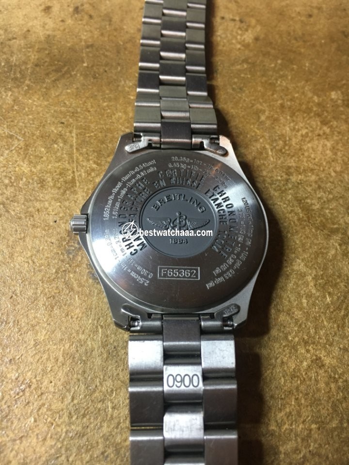 Breitling Aerospace Mens watch Unisex Quartz Titanium F65362 - gallery