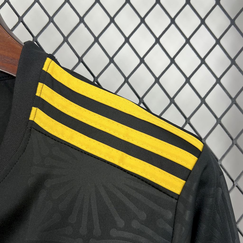 25-26 Mexico black Special Soccer Jersey - view 6