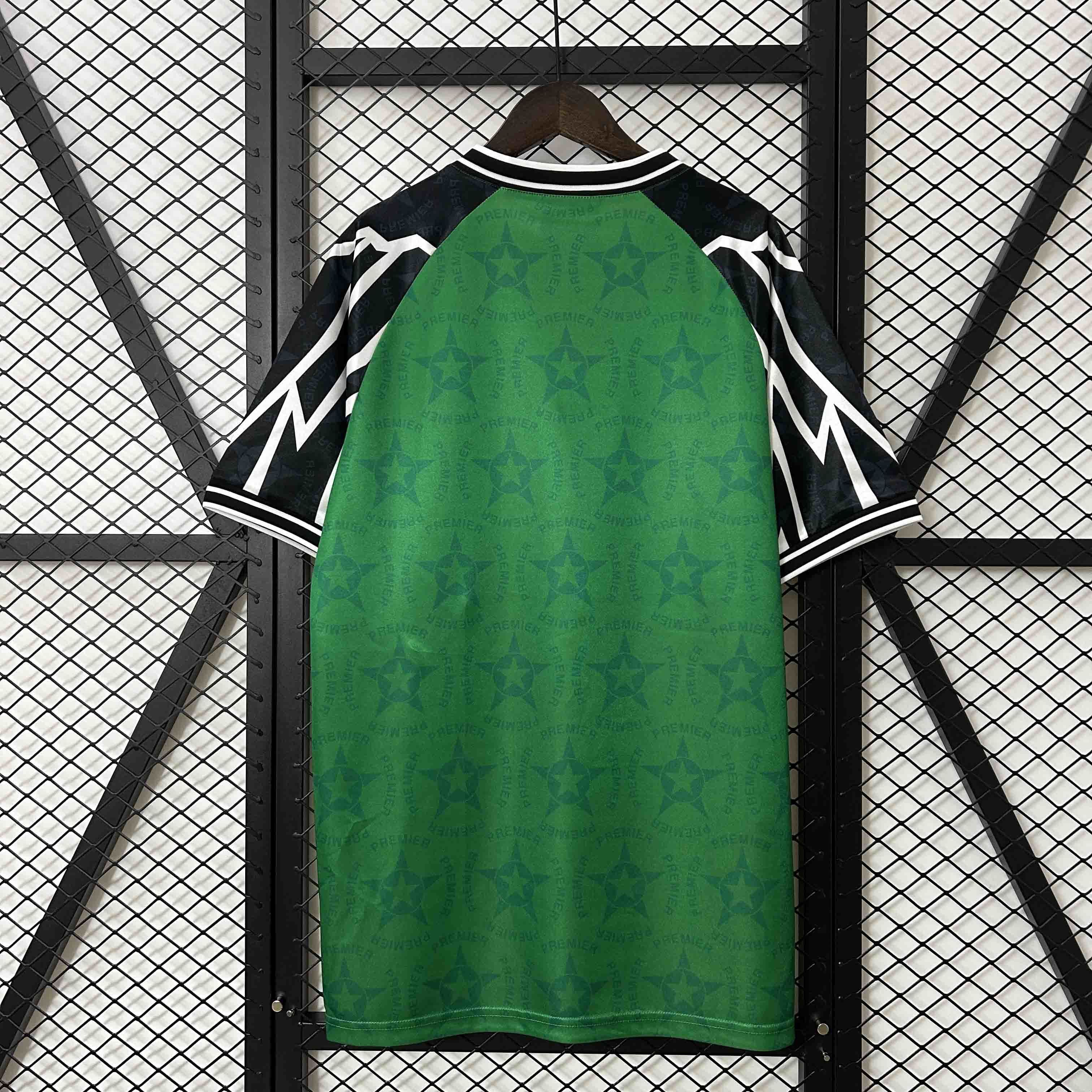 1994-95 Nigeria Special Soccer Retro Jersey - view 3