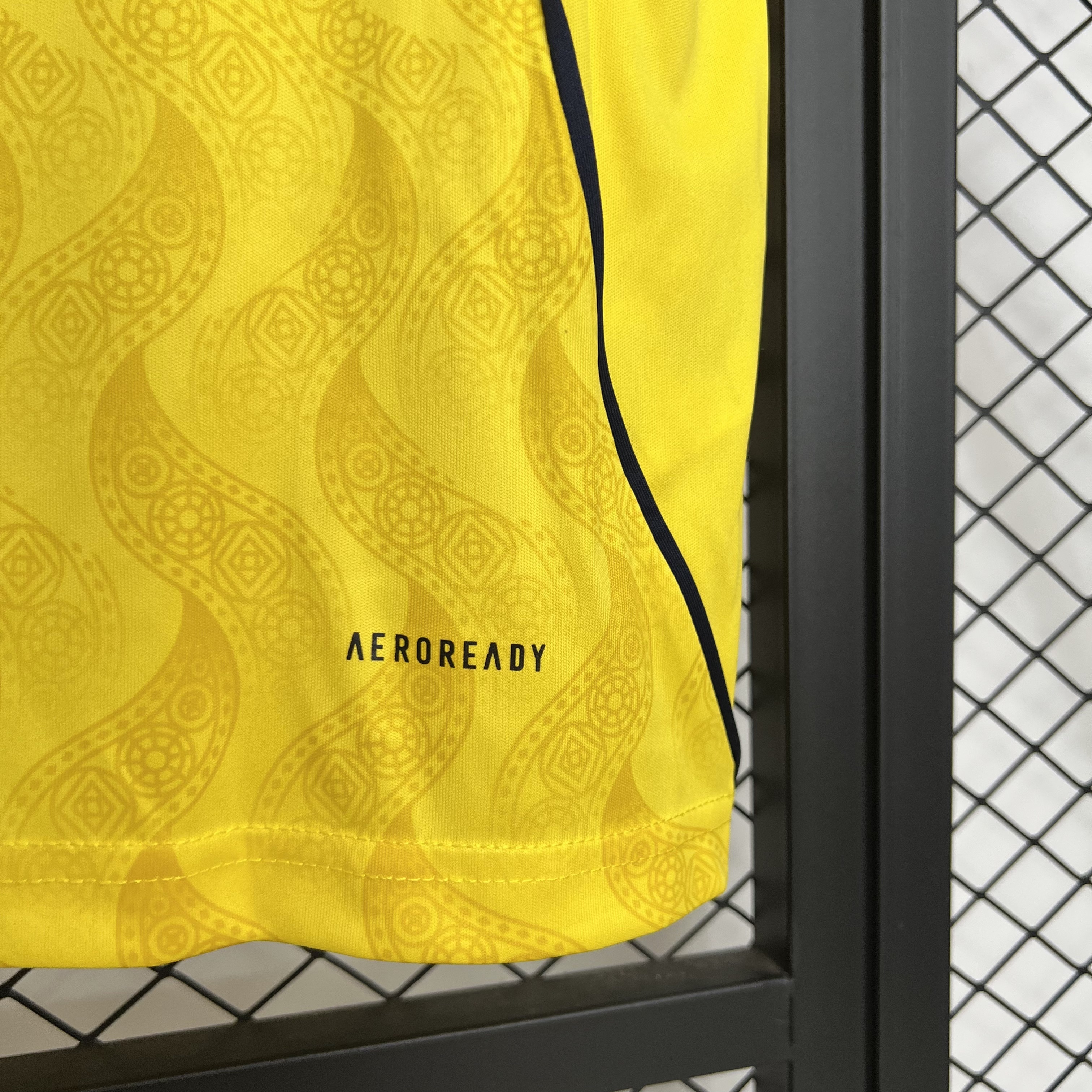 25-26 Al-Nassr Victory Home Soccer Jersey - view 3