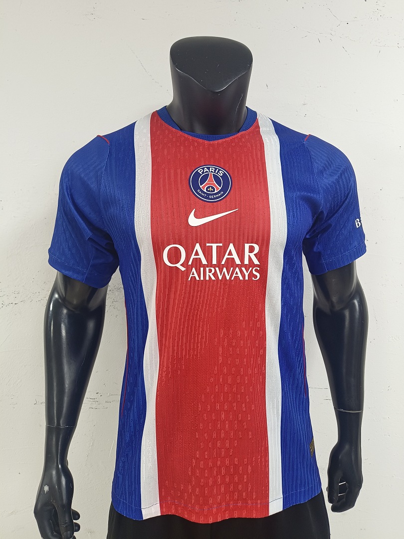 26-27 Paris Saint-Germain Home Jersey - view 6