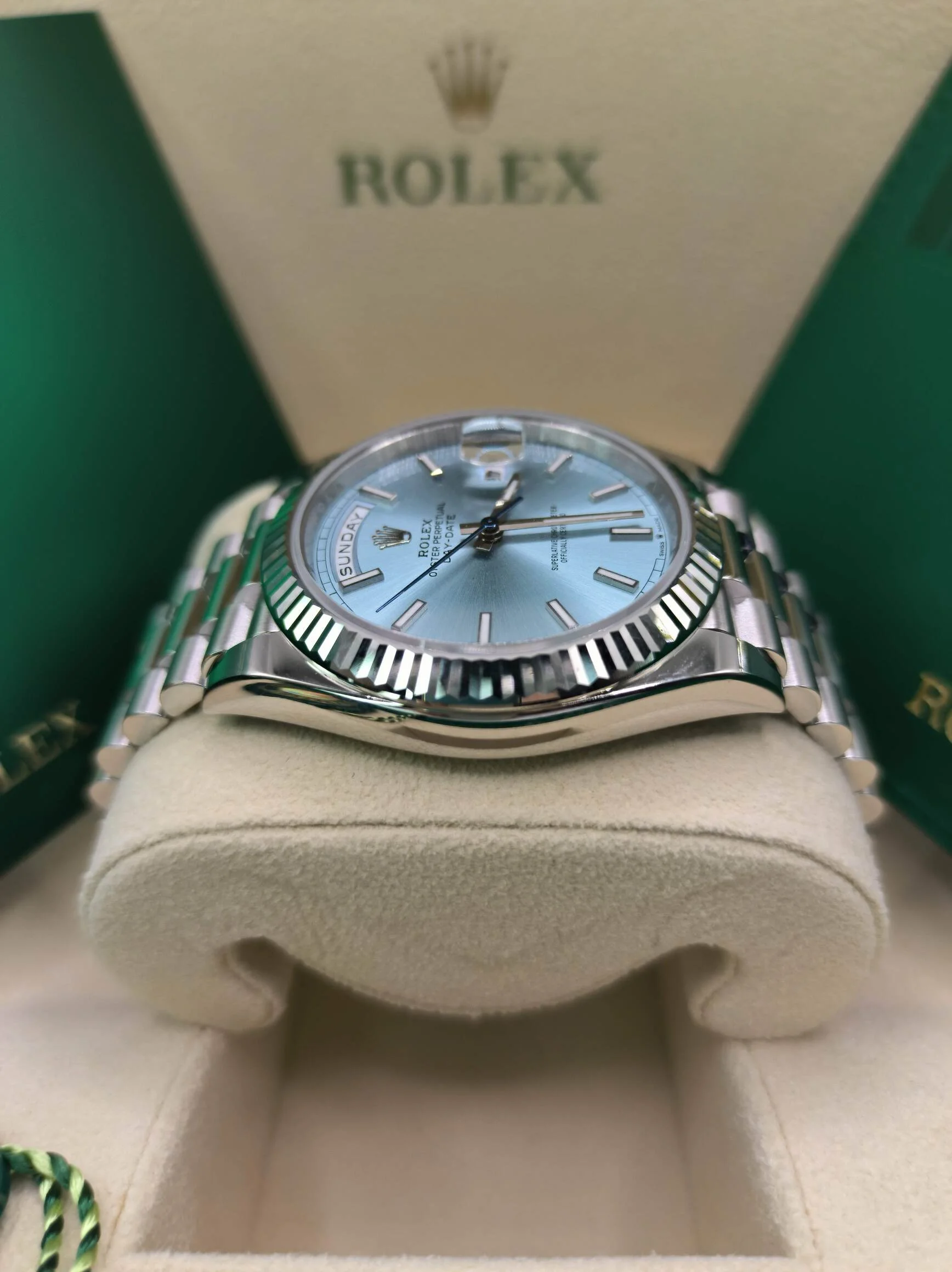 Superclone Rolex Day-Date 40 mm Ice blue Dial 228236 - gallery