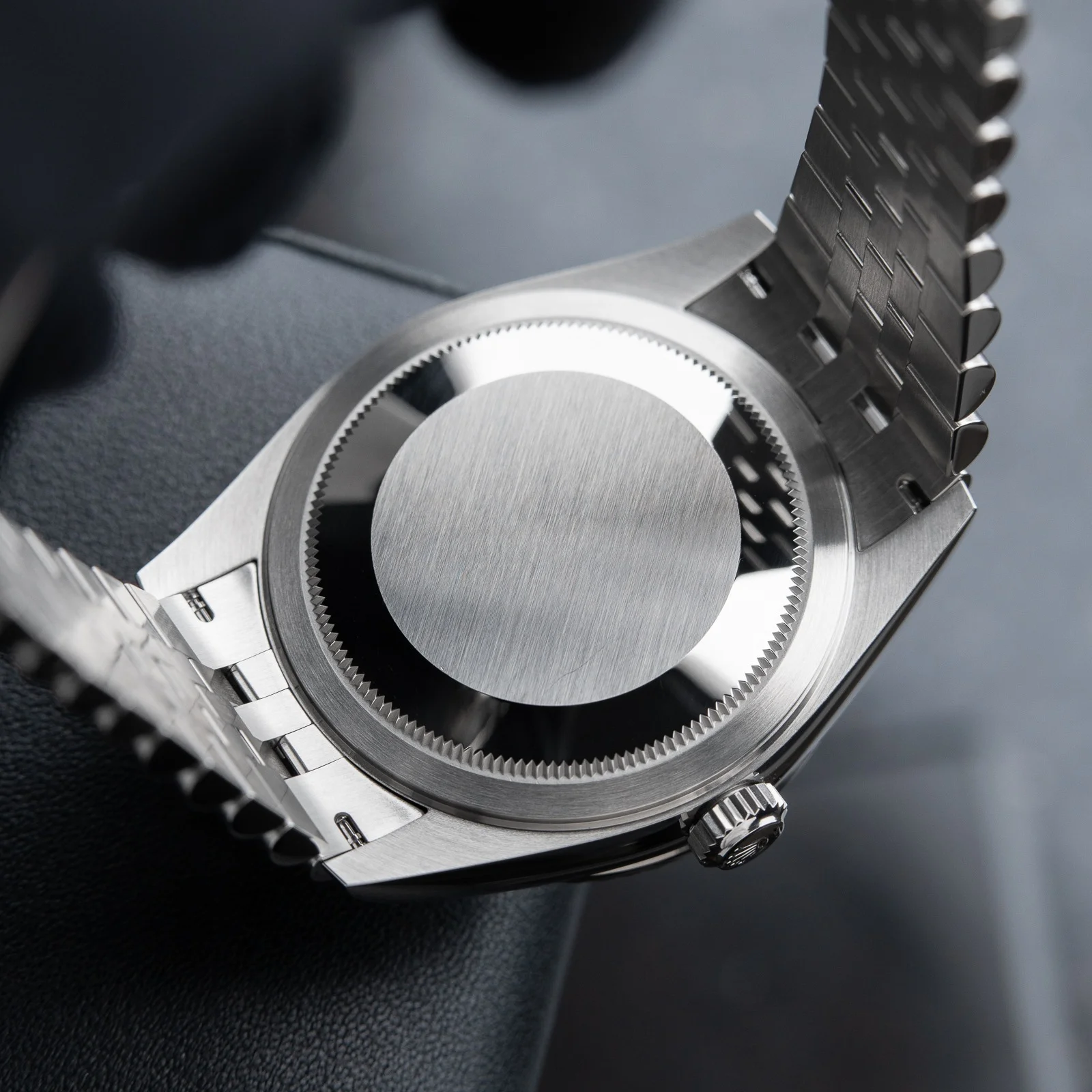Superclone Rolex Sky-Dweller 42 mm Bright black Dial 336934 Jubilee - gallery