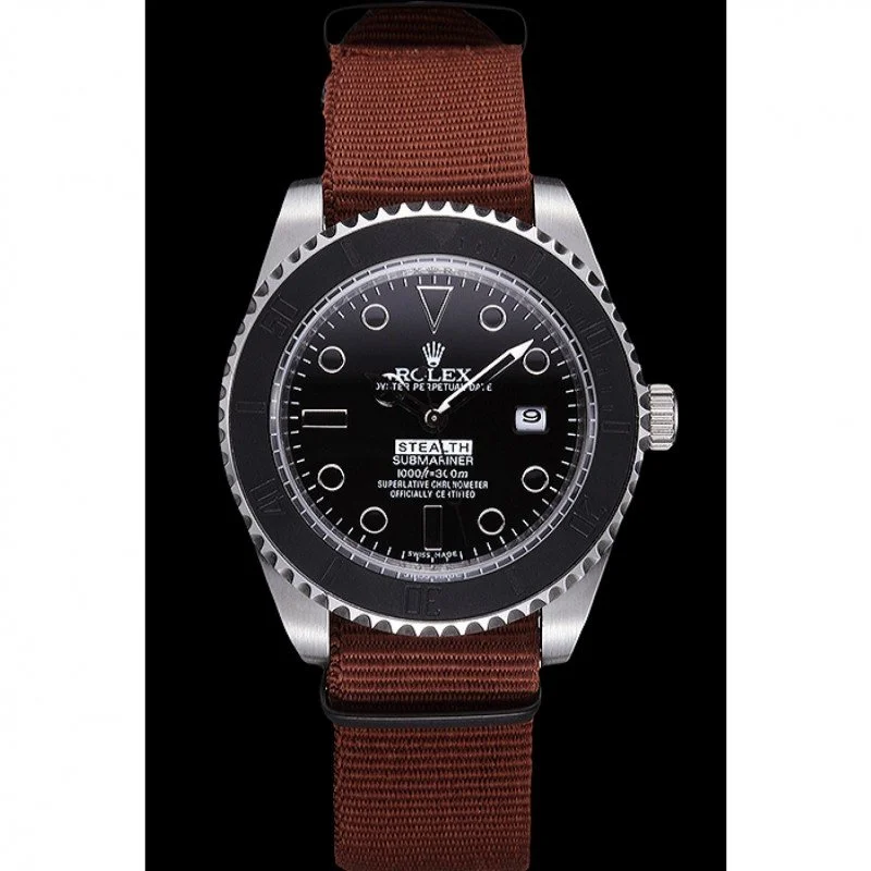 Rolex Submariner 41mm Black Dial 621992 - gallery