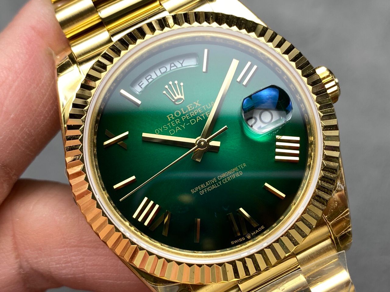 Rolex Day-Date Super Clone M228238-00069 Yellow Gold 40mm - gallery