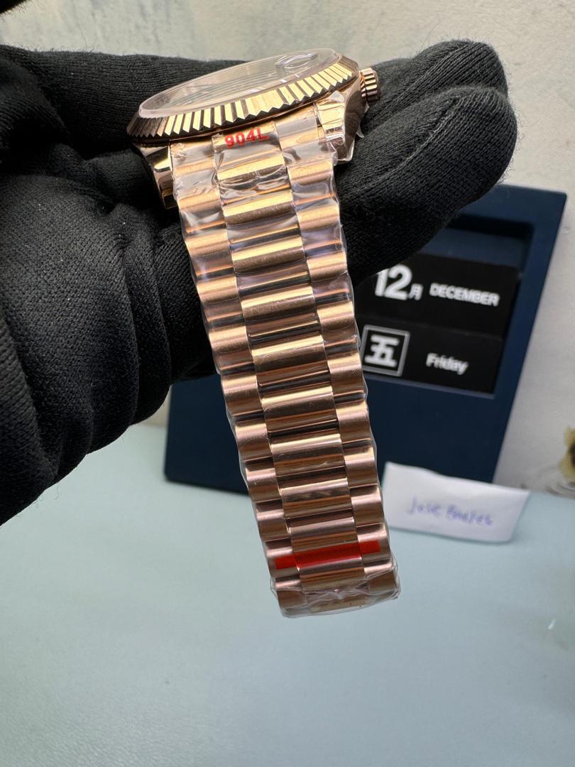 Rolex Day-Date Super Clone 228235 Everose Gold 40mm - gallery
