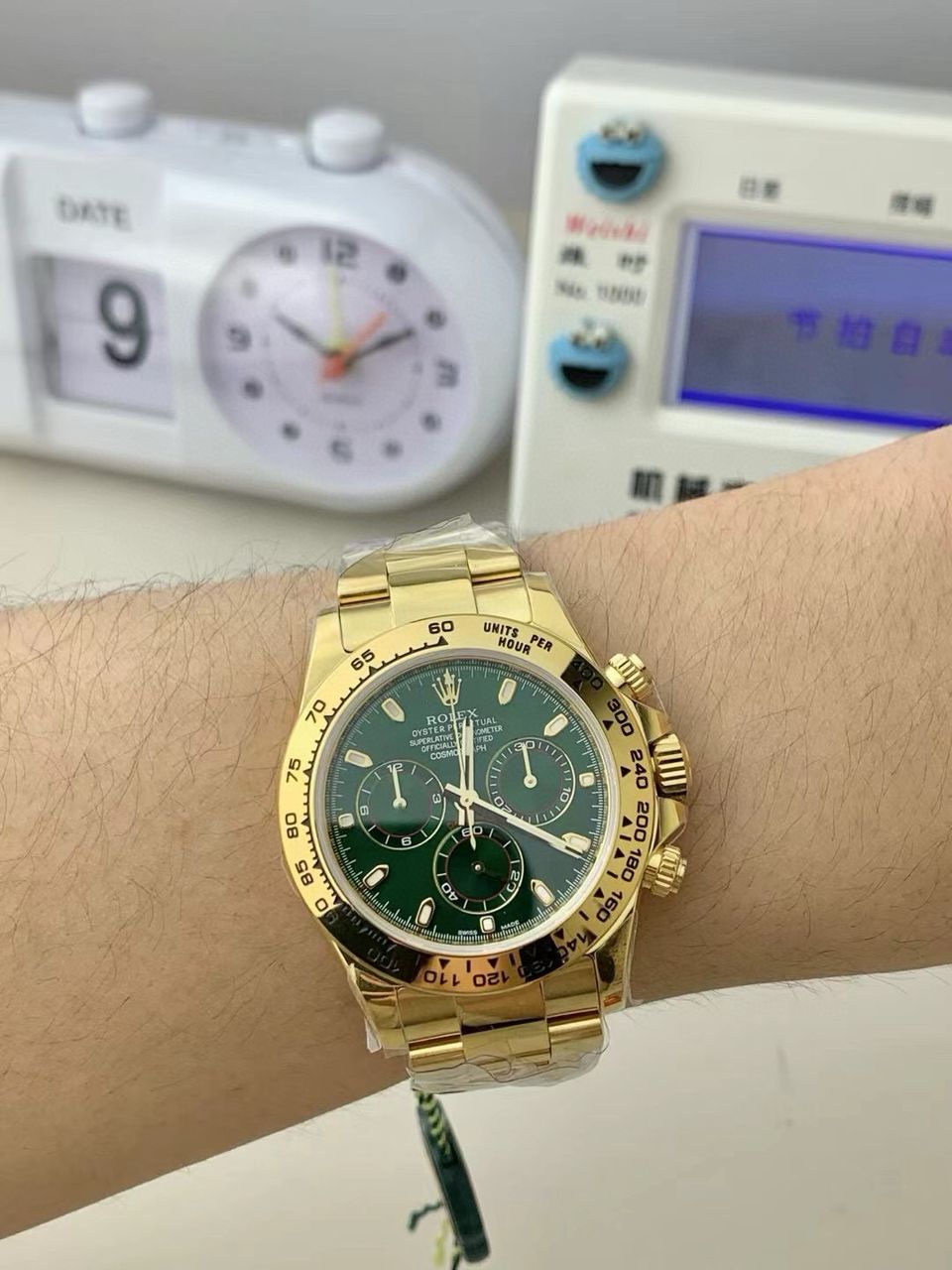 Rolex Daytona Super Clone 116508 Green Dial 40mm - gallery