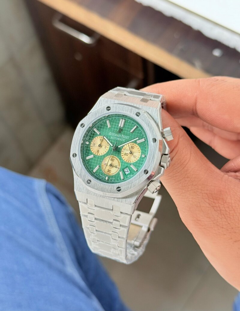 Audemars Piguet Royal Oak Chronograph Green Dial - gallery