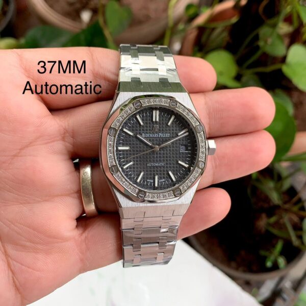 Audemars Piguet Royal Oak Jumbo Yellow Dial - gallery