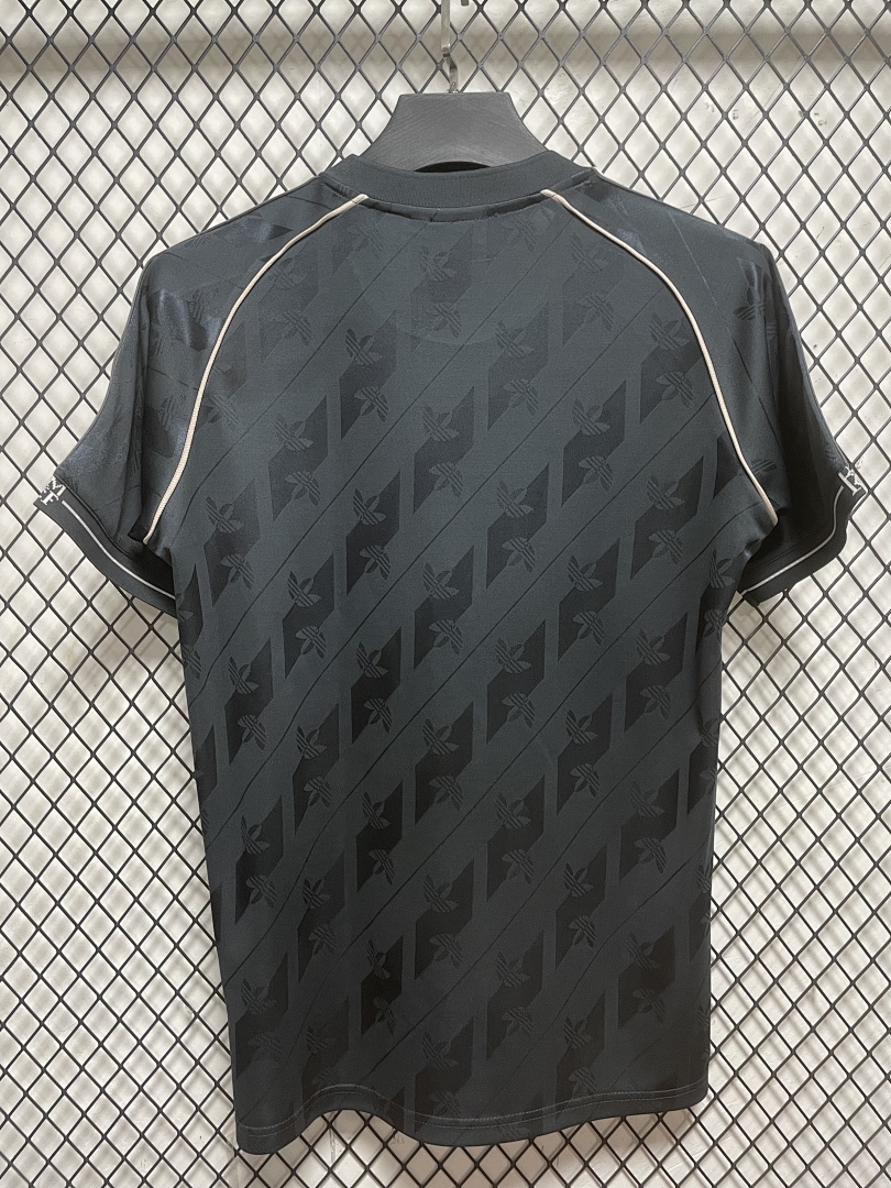 Real Madrid Retro Edition S-4 XL - view 4