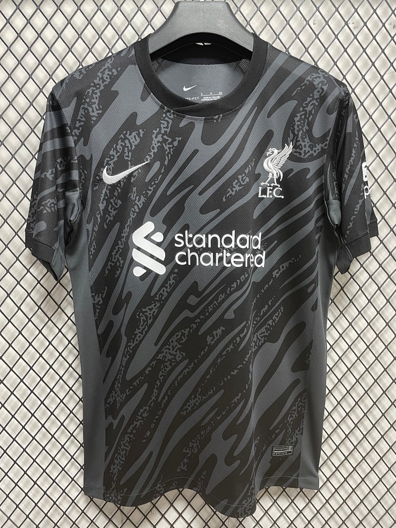 Liverpool Goalkeeper Jersey S-4 XL - view 3